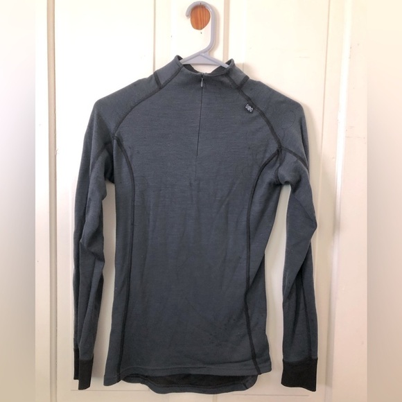 Helly Hansen Tops - Helly Hansen Base Layer 1/4 Zip Wool Blend Activewear Top Large